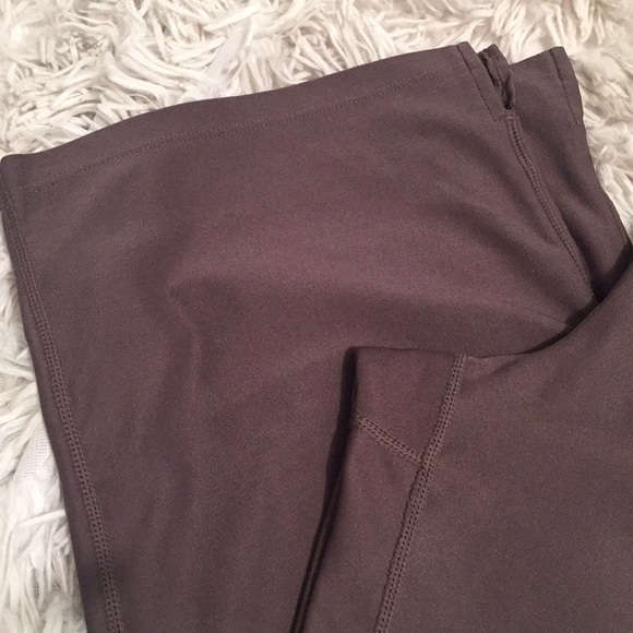 Nike Leggings - Picture 3 of 6